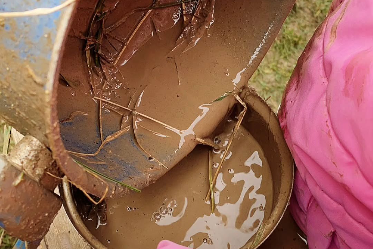 Abaküs Anaokulu ile oyun temelli öğrenme modeli Çamur dolu kova